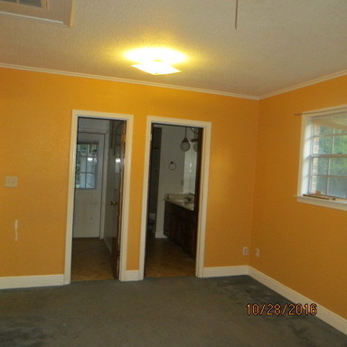 Four bedroom home in Northeast Pensacola!
