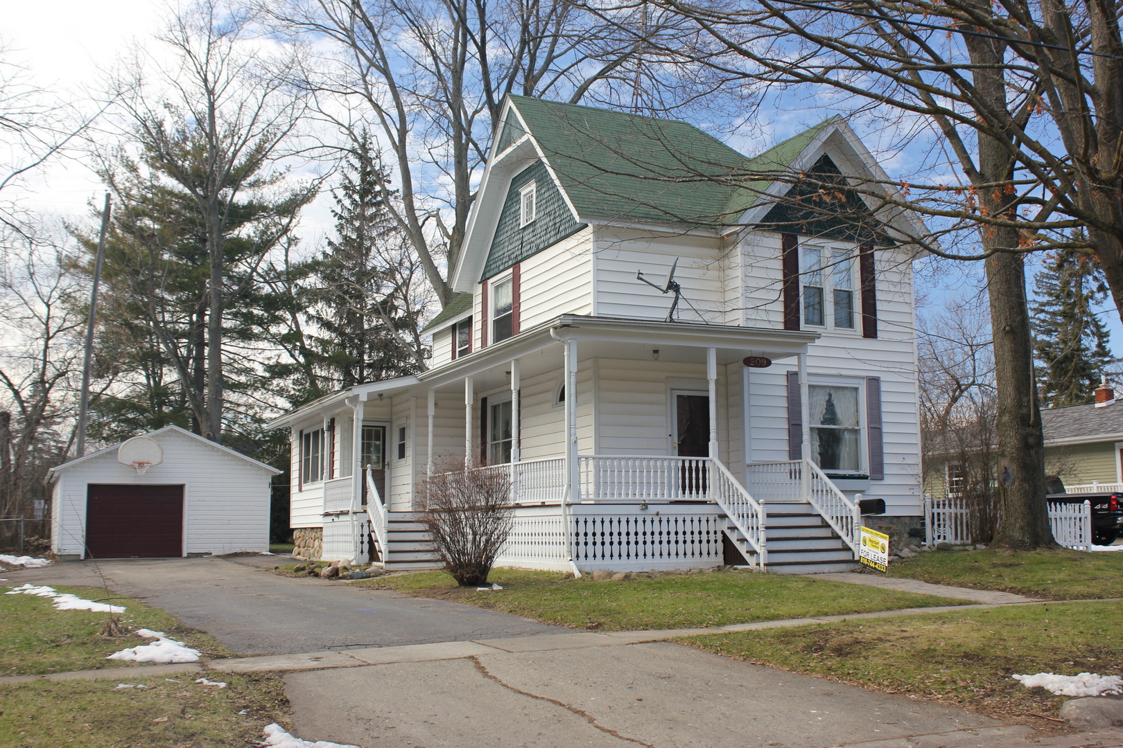 Apartments and Houses for Rent Near Me in Davison