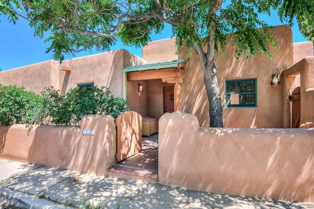 Casa Margarita Vacation Rental, Santa Fe, NM 87501
