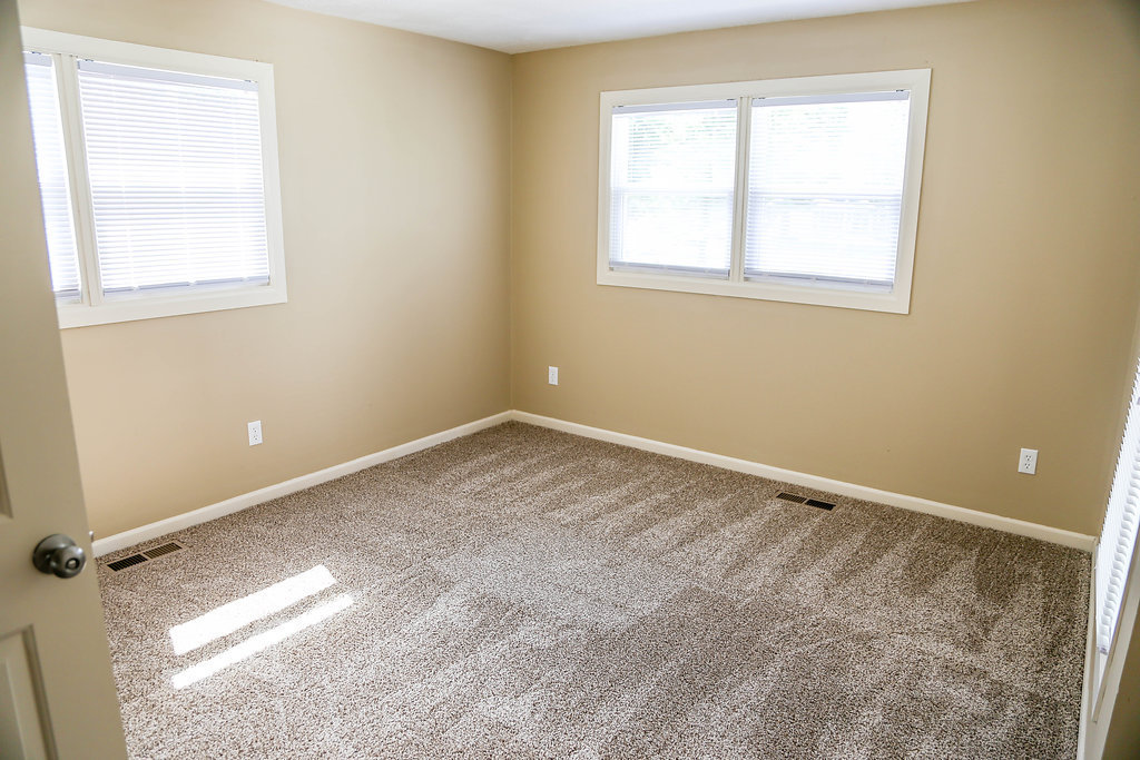 Can you not put anything over a floor vent? r/InteriorDesign